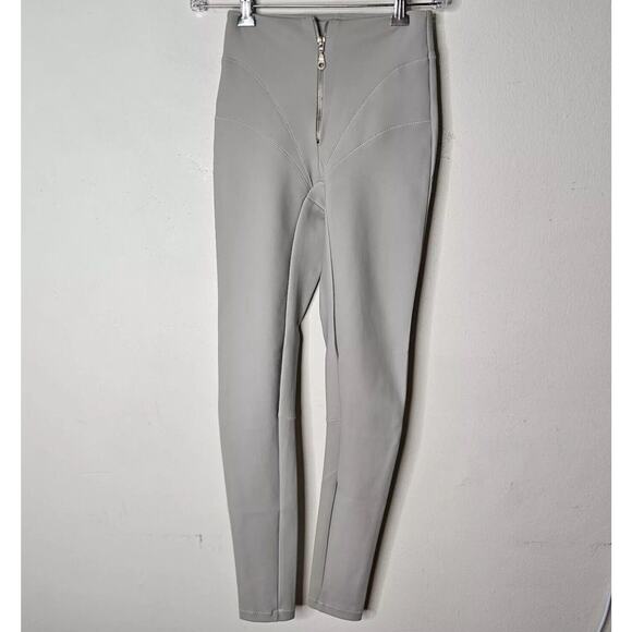 NWOT RARE Daisy Gray Taupe Zip-Up Front Stitch Design Leggings Nylon Spandex S - Picture 1 of 8